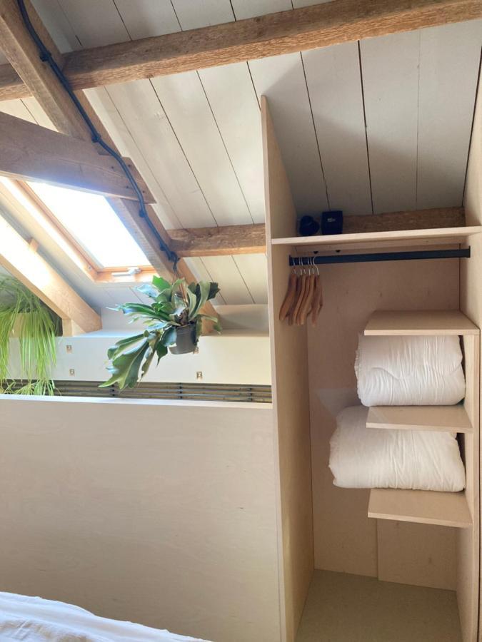 Tiny House Van Hoogspanning Naar Ontspanning Wirdum Exteriör bild